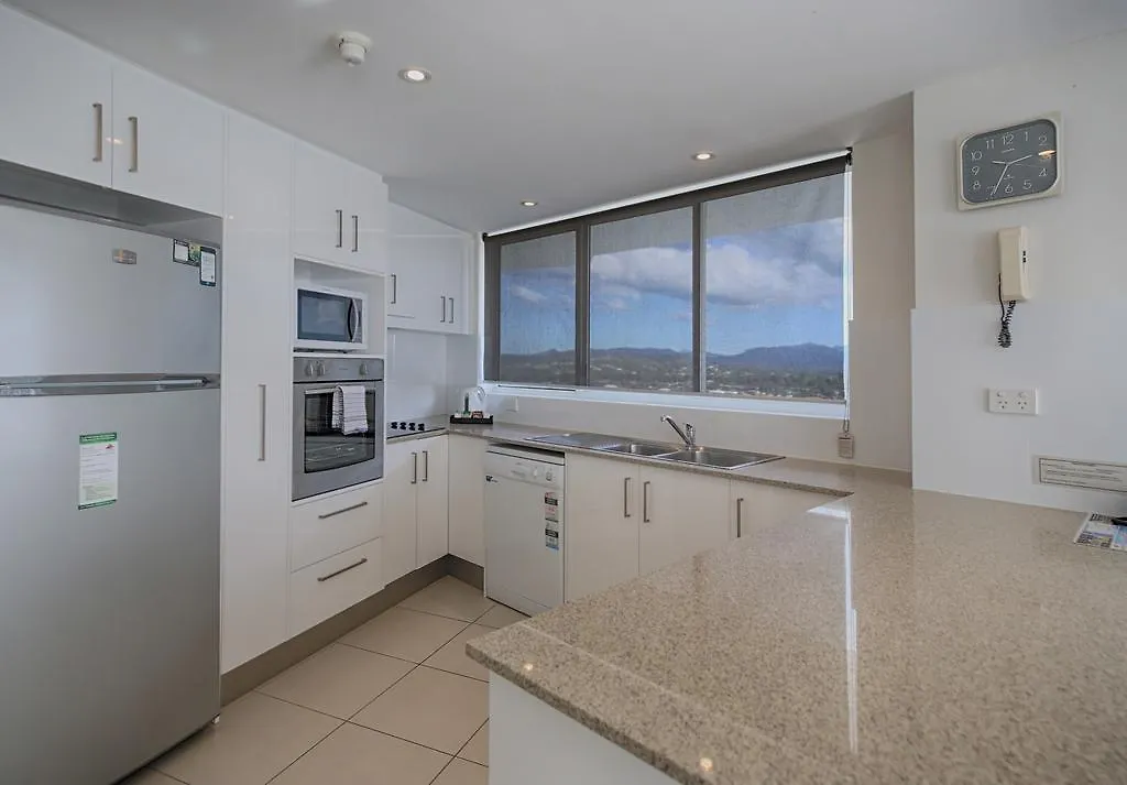 19Th Avenue On The Beach Gold Coast
