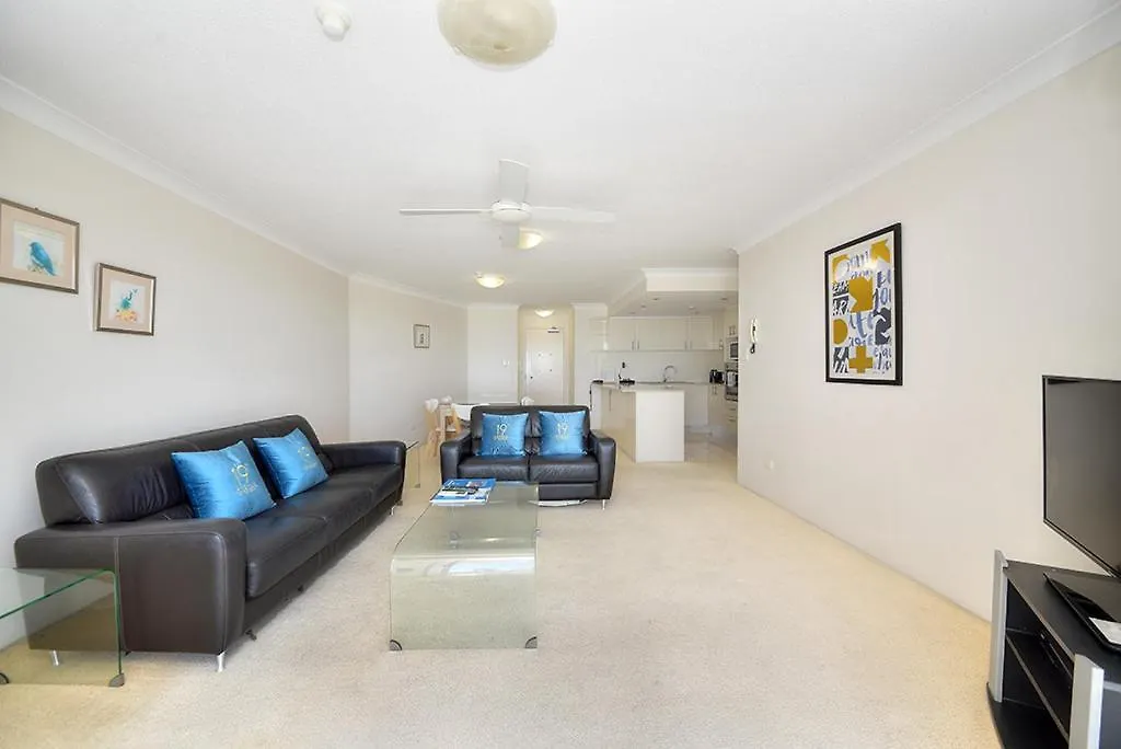19Th Avenue On The Beach Gold Coast Australia