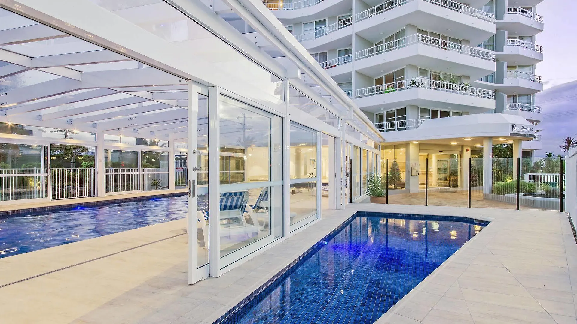 19Th Avenue On The Beach Gold Coast Aparthotel